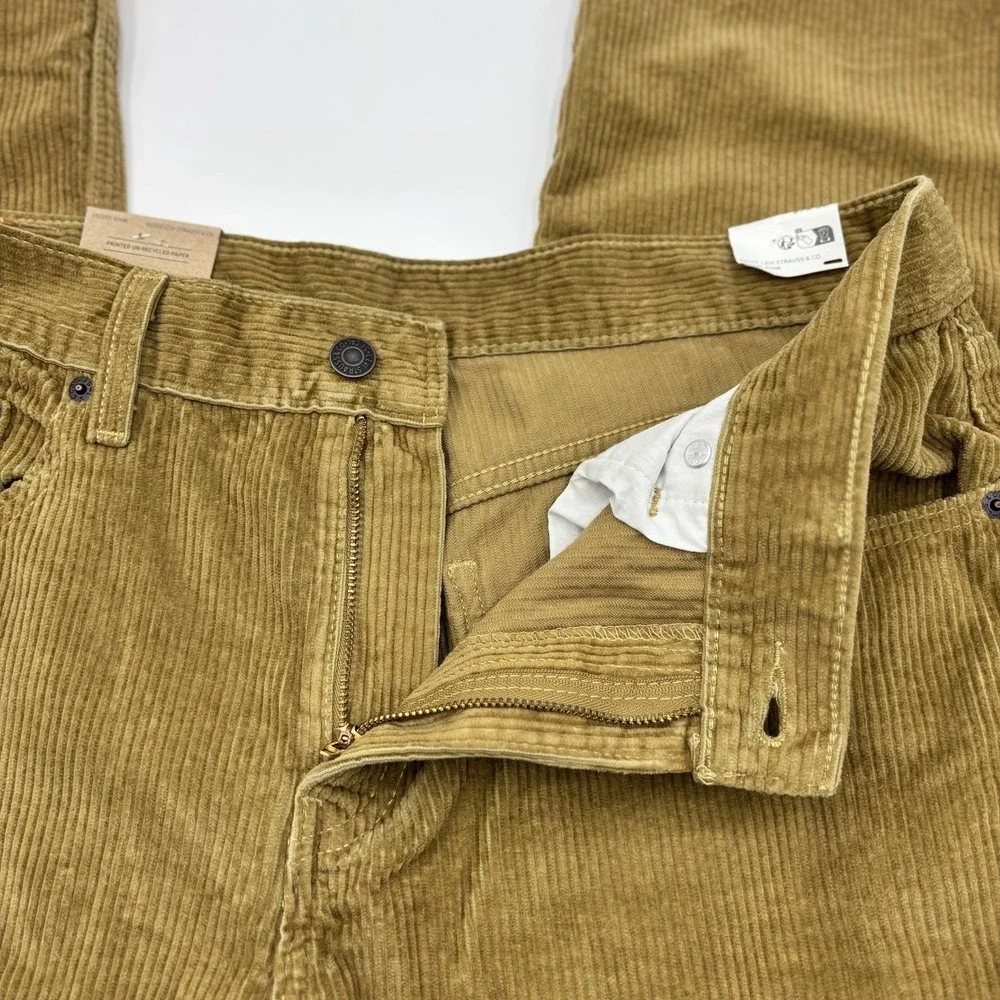 LEVI'S Low Pro Mens 31 x 30 Relaxed Fit Straight Corduroy Tan Pants Casual NWT‎